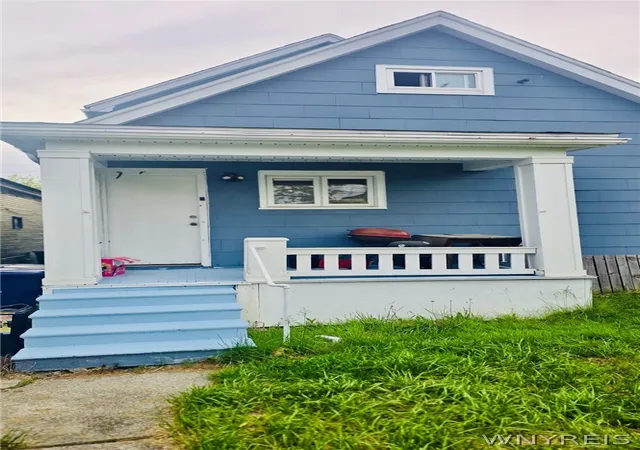 Homes for sale in Buffalo, NY | 129 Hirschbeck St, Buffalo, NY 14212 | MLS# B1669489