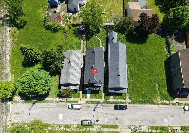 Homes for sale in Buffalo, NY | 129 Hirschbeck St, Buffalo, NY 14212 | MLS# B1669489