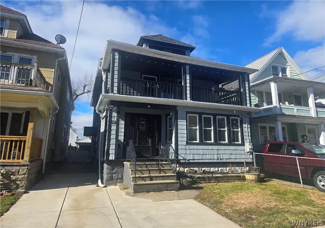 Homes for sale in Buffalo, NY | 46 Ullman St, Buffalo, NY 14207 | MLS# B1669567