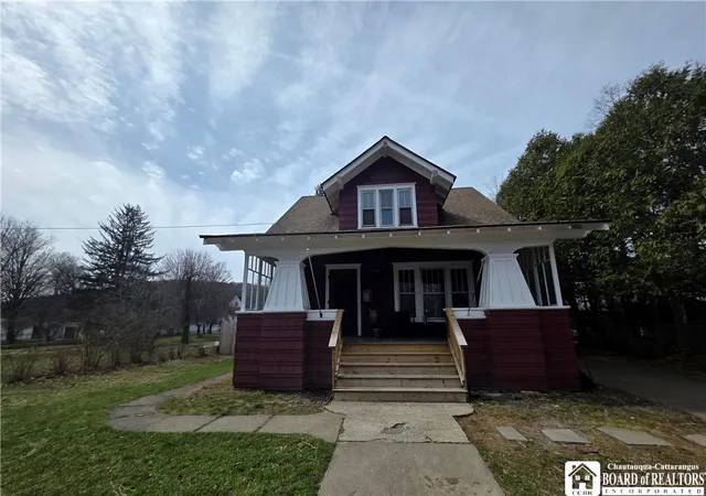 Homes for sale in New Albion, NY | 23 S Franklin St, New Albion, NY 14719 | MLS# R1668816
