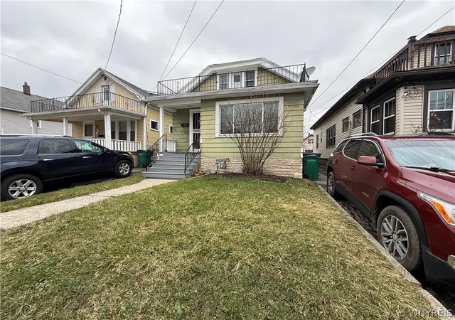 Homes for sale in Buffalo, NY | 50 Midway Ave, Buffalo, NY 14215 | MLS# B1666597