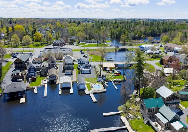 Photo 4 of Single family home for sale at 26 Otter St, Alexandria Bay, NY 13607 | MLS# S1668309 | Listing updated on 2026-07-12