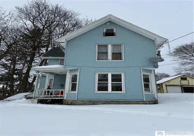 17th image of 626 Spring St, Jamestown, NY 14701 | MLS# R1669490
