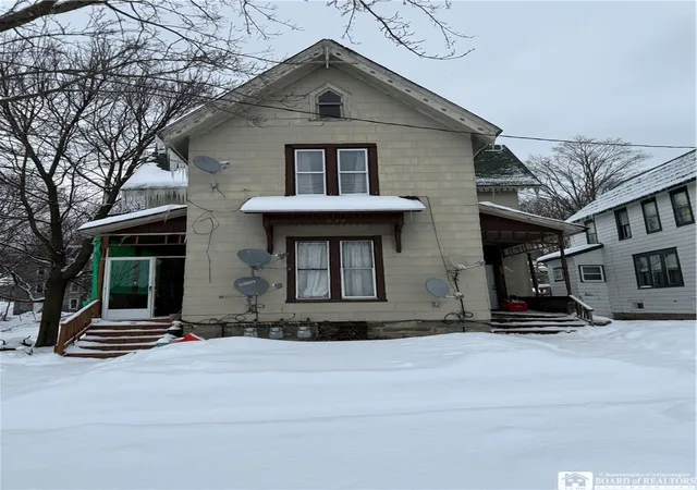 2nd image of 626 Spring St, Jamestown, NY 14701 | MLS# R1669490
