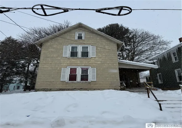 4th image of 626 Spring St, Jamestown, NY 14701 | MLS# R1669490
