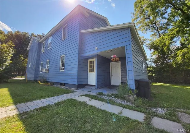 Photo 2 of Multi family home for sale at 53 Arterial W, Auburn, NY 13021 | MLS# S1669579 | Listing updated on 2026-03-30