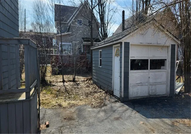 Homes for sale in Watertown City, NY | 611 Mill St, Watertown City, NY 13601 | MLS# S1668710