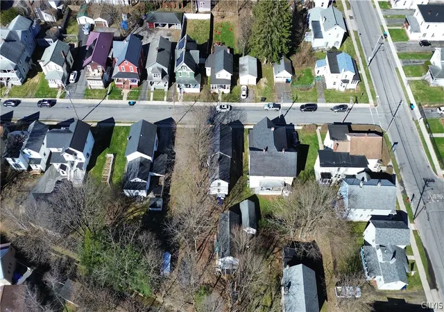 3rd image of 34 Pine St, Oneonta, NY 13820 | MLS# S1669912