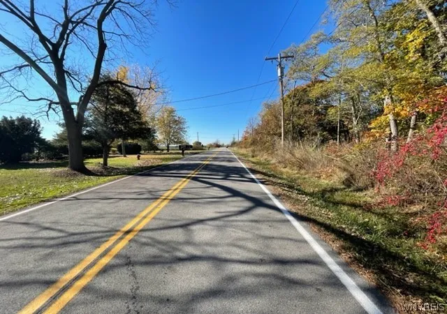 4th image of 1537-1557 Braley Rd N, Youngstown, NY 14174 | MLS# B1669926