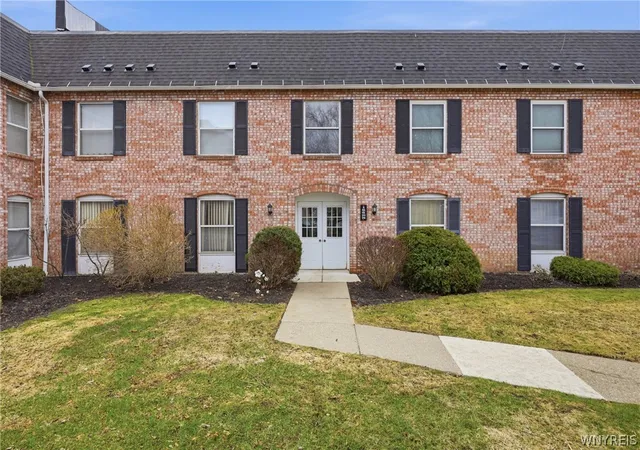Homes for sale in Amherst, NY | 4545 Chestnut Ridge Rd #114A, Amherst, NY 14228 | MLS# B1669854