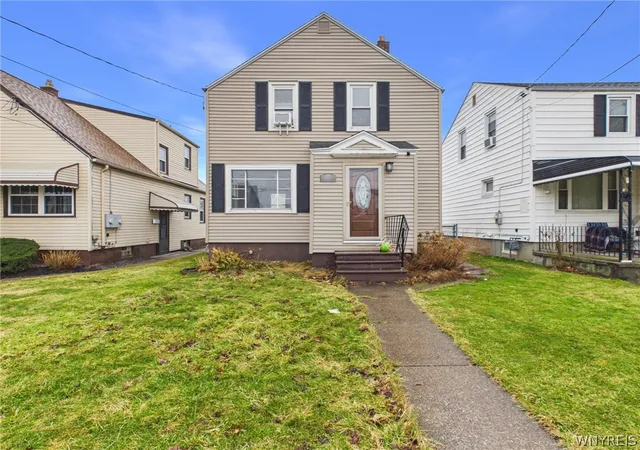 Homes for sale in Niagara Falls, NY | 2733 Independence Ave, Niagara Falls, NY 14301 | MLS# B1669535