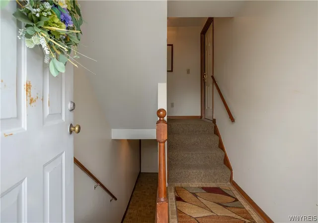 4th image of 270 Buffalo Rd, Aurora, NY 14052