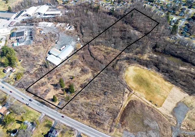 2nd image of 4450 Middle Settlement Rd, New Hartford, NY 13413 | MLS# S1669955