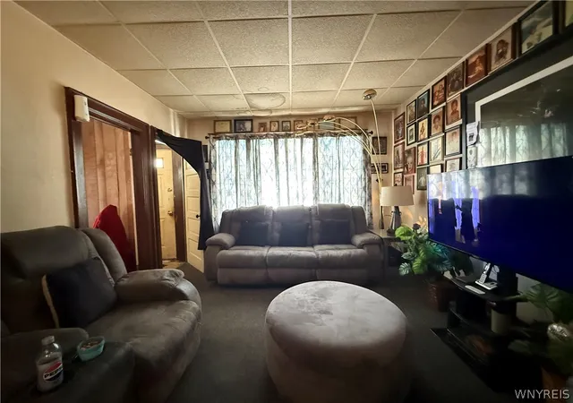 4th image of 27 Lang Ave, Buffalo, NY 14215 | MLS# B1667976
