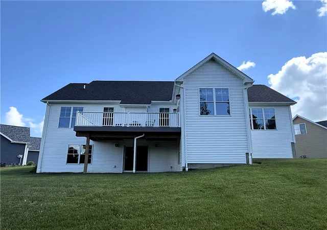 Homes for sale in Horseheads, NY | 8 Royal Court Court, Horseheads, NY 14845 | MLS# R1670018