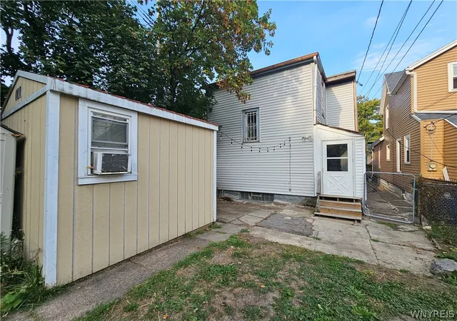 Homes for sale in Buffalo, NY | 170 16th St, Buffalo, NY 14213 | MLS# B1670045