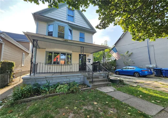 Homes for sale in Buffalo, NY | 170 16th St, Buffalo, NY 14213 | MLS# B1670045