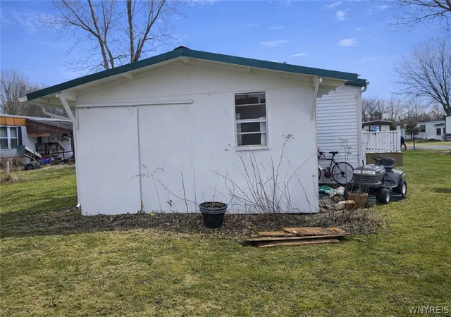 Homes for sale in Alden, NY | 81 Oak St, Alden, NY 14004 | MLS# B1670060