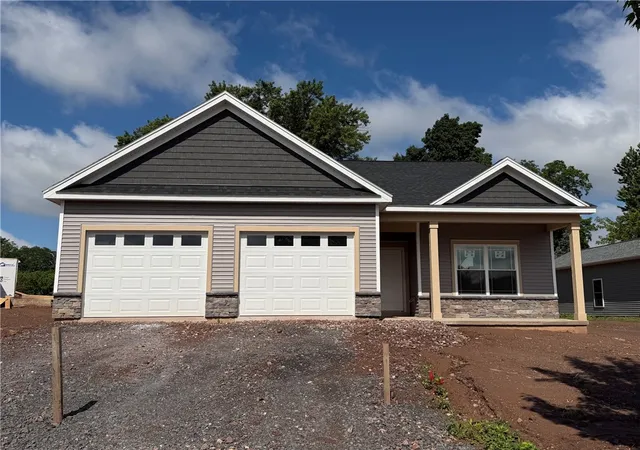 1st image of 7 Anitas Ln, Sweden, NY 14420 | MLS# R1670047