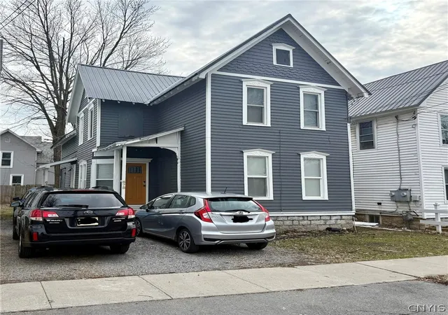 Homes for sale in Watertown City, NY | 678 Bronson St, Watertown City, NY 13601 | MLS# S1670077