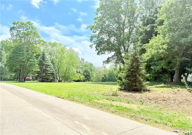 1st image of 489 Lakeview Terrace, Webster, NY 14580 | MLS# R1670086