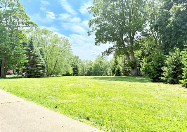 3rd image of 489 Lakeview Terrace, Webster, NY 14580 | MLS# R1670086
