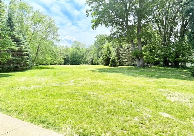 4th image of 489 Lakeview Terrace, Webster, NY 14580 | MLS# R1670086