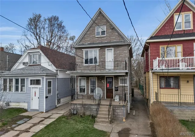 Homes for sale in Buffalo, NY | 99 Henrietta Ave, Buffalo, NY 14207 | MLS# B1670081