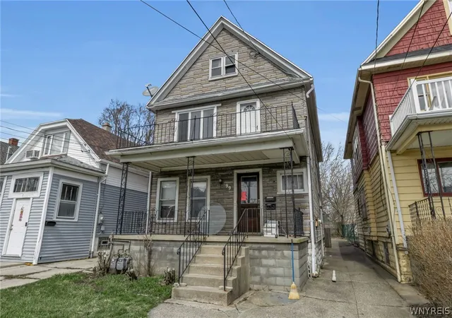 Homes for sale in Buffalo, NY | 99 Henrietta Ave, Buffalo, NY 14207 | MLS# B1670081