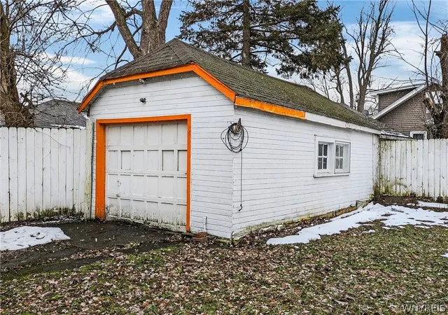 Homes for sale in Buffalo, NY | 48 Elmer Ave, Buffalo, NY 14215 | MLS# B1669860