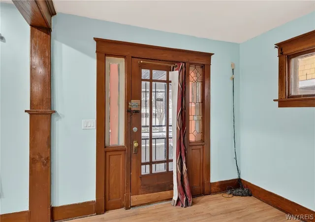 Homes for sale in Buffalo, NY | 48 Elmer Ave, Buffalo, NY 14215 | MLS# B1669860