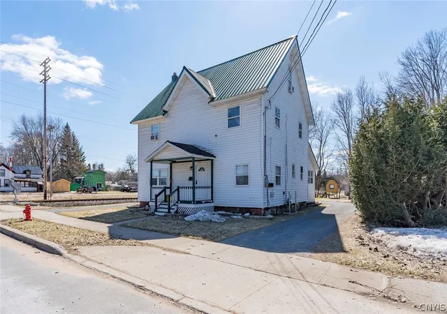 Photo 2 of Single family home for sale at 474 S James St, Carthage, NY 13619 | MLS# S1669922 | Listing updated on 2026-06-05