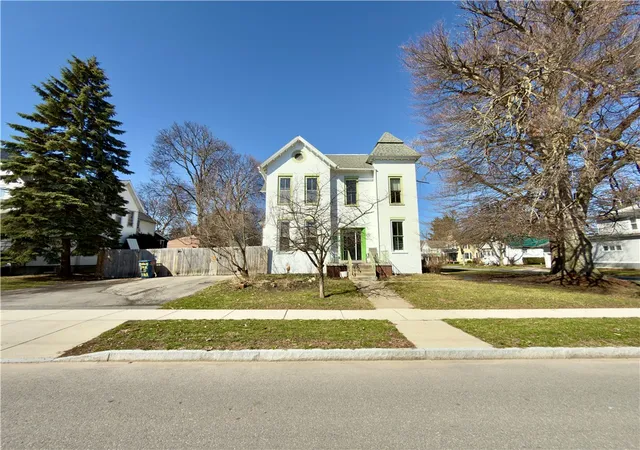 Homes for sale in Geneva City, NY | 122 Lafayette Ave, Geneva City, NY 14456 | MLS# R1670030