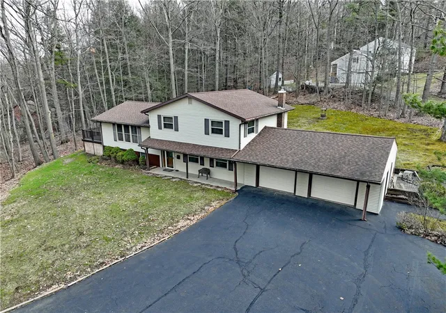 Homes for sale in Bath, NY | 6722 Pheasant Ln St, Bath, NY 14810 | MLS# R1669852