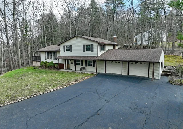 Homes for sale in Bath, NY | 6722 Pheasant Ln St, Bath, NY 14810 | MLS# R1669852
