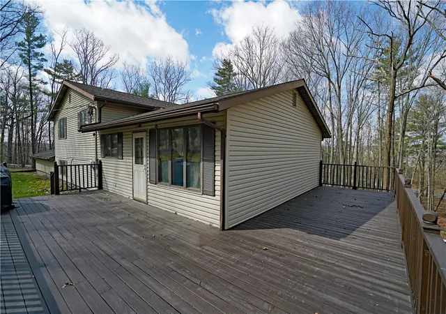 Homes for sale in Bath, NY | 6722 Pheasant Ln St, Bath, NY 14810 | MLS# R1669852