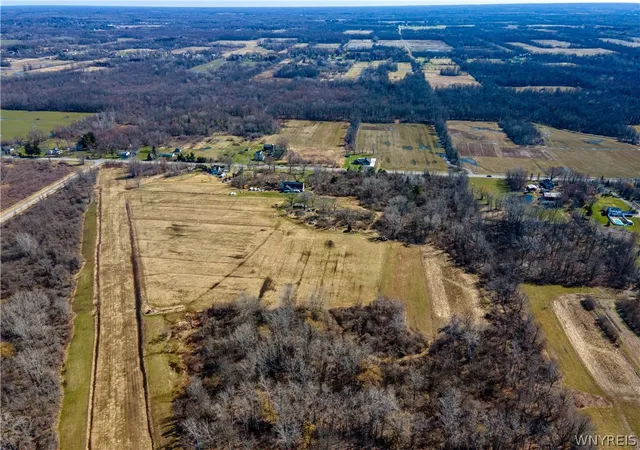 4th image of 3316 Beebe Rd, Wilson, NY 14108 | MLS# B1670100