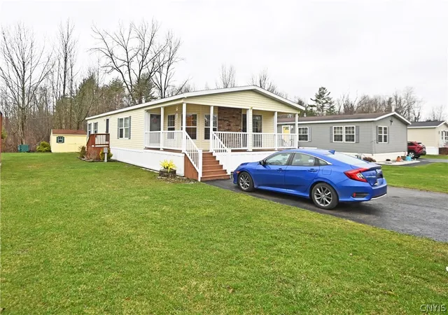 Homes for sale in Kirkland, NY | 127 Royal Meadow Dr, Kirkland, NY 13323 | MLS# S1670586