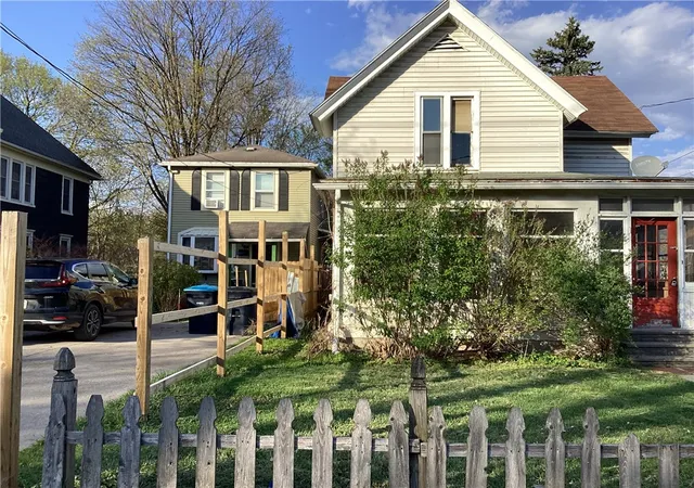 1st image of 23 Grand St, Oneonta, NY 13820 | MLS# R1670595