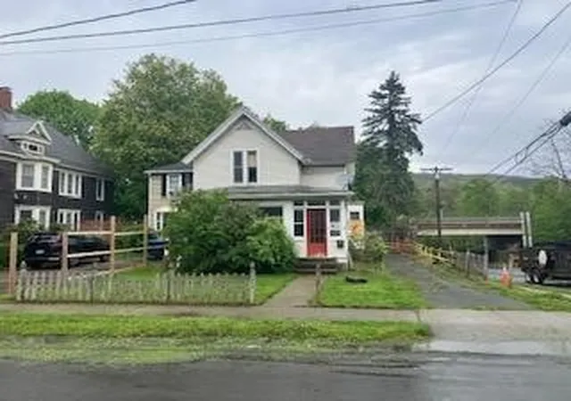 3rd image of 23 Grand St, Oneonta, NY 13820 | MLS# R1670595