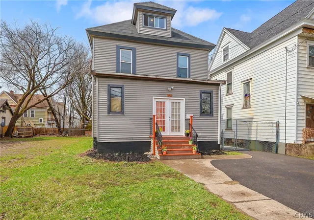 2nd image of 1112 S Geddes Street, Syracuse, NY 13204 | MLS# S1669744