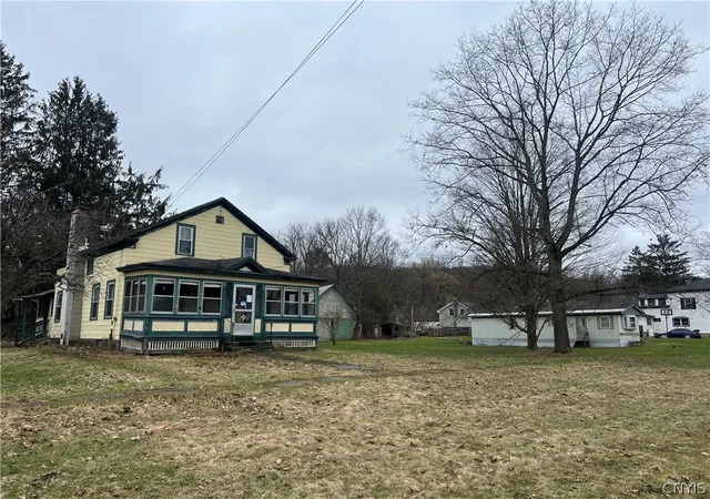 Homes for sale in Eaton, NY | 4108 State Route 26, Eaton, NY 13334 | MLS# S1670404