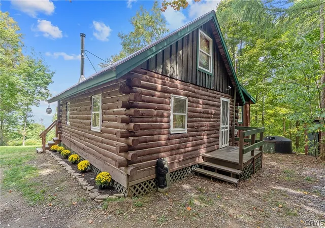 2nd image of 8923 Wildwood Chase, Wayland, NY 14572 | MLS# S1670339