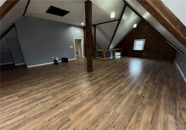 15th image of 1515 Oneida St, Utica, NY 13501 | MLS# S1670711