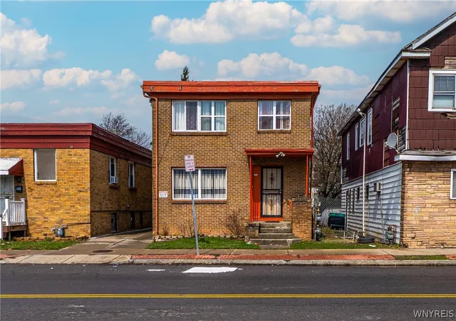 1st image of 1960 Genesee St, Buffalo, NY 14211 | MLS# B1670867
