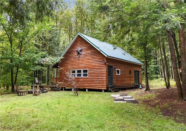 Homes for sale in Florence, NY | 11481 Westdale Rd, Florence, NY 13483 | MLS# S1670864