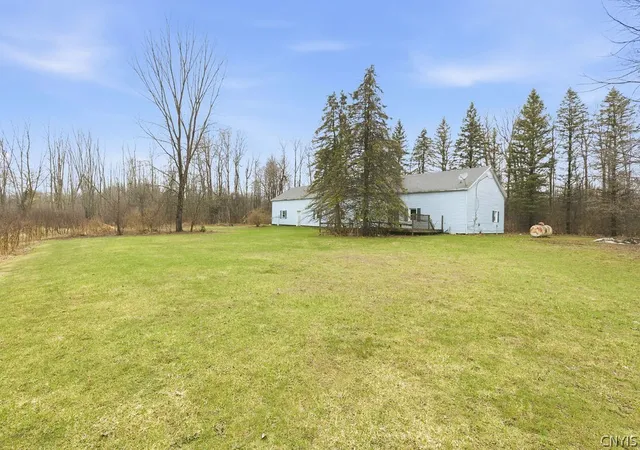Homes for sale in Schroeppel, NY | 271 Barnard Rd, Schroeppel, NY 13135 | MLS# S1670233