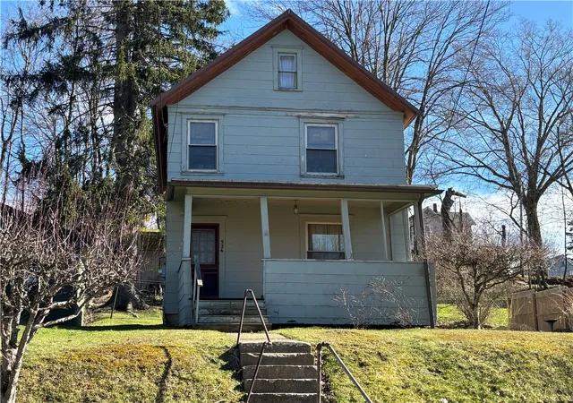 Homes for sale in Kane Boro, PA | 526 Janeway St, Kane Boro, PA 16735 | MLS# R1669807