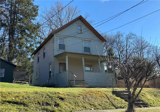 Homes for sale in Kane Boro, PA | 526 Janeway St, Kane Boro, PA 16735 | MLS# R1669807
