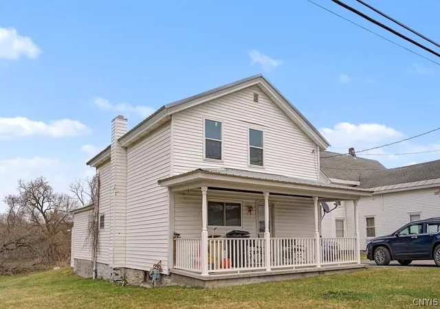 Homes for sale in German Flatts, NY | 549 State Rt 5s, German Flatts, NY 13407 | MLS# S1671101